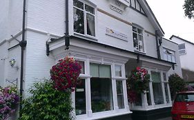 The Rosscourt Guest House-Free On Site Parking (Adults Only)