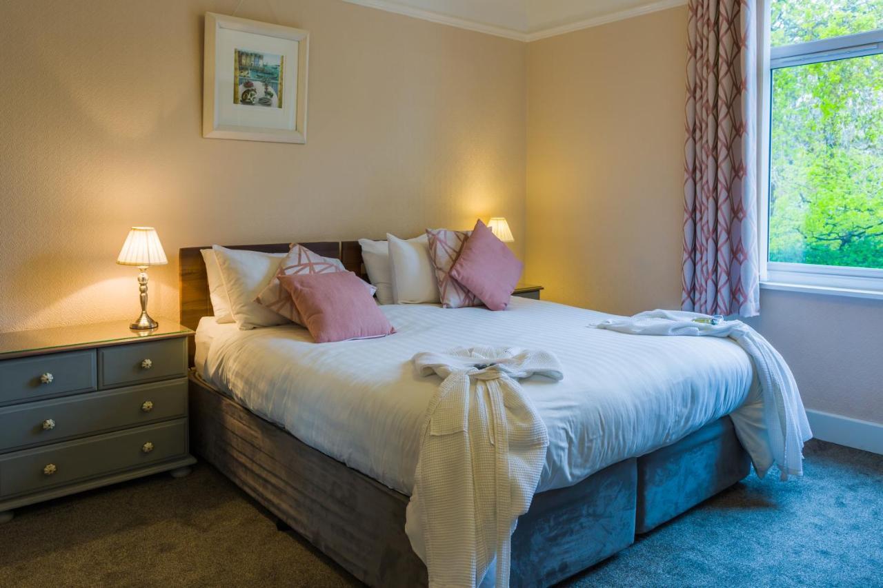 Relax At Rosscourt Guest House-Free On Site Parking (Adults Only) Борнмут Экстерьер фото