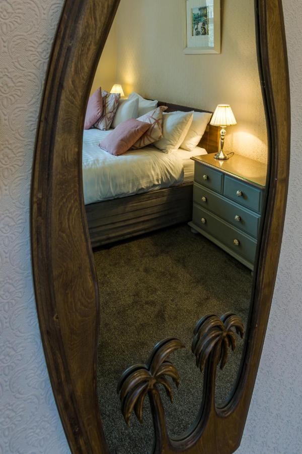 Relax At Rosscourt Guest House-Free On Site Parking (Adults Only) Борнмут Экстерьер фото