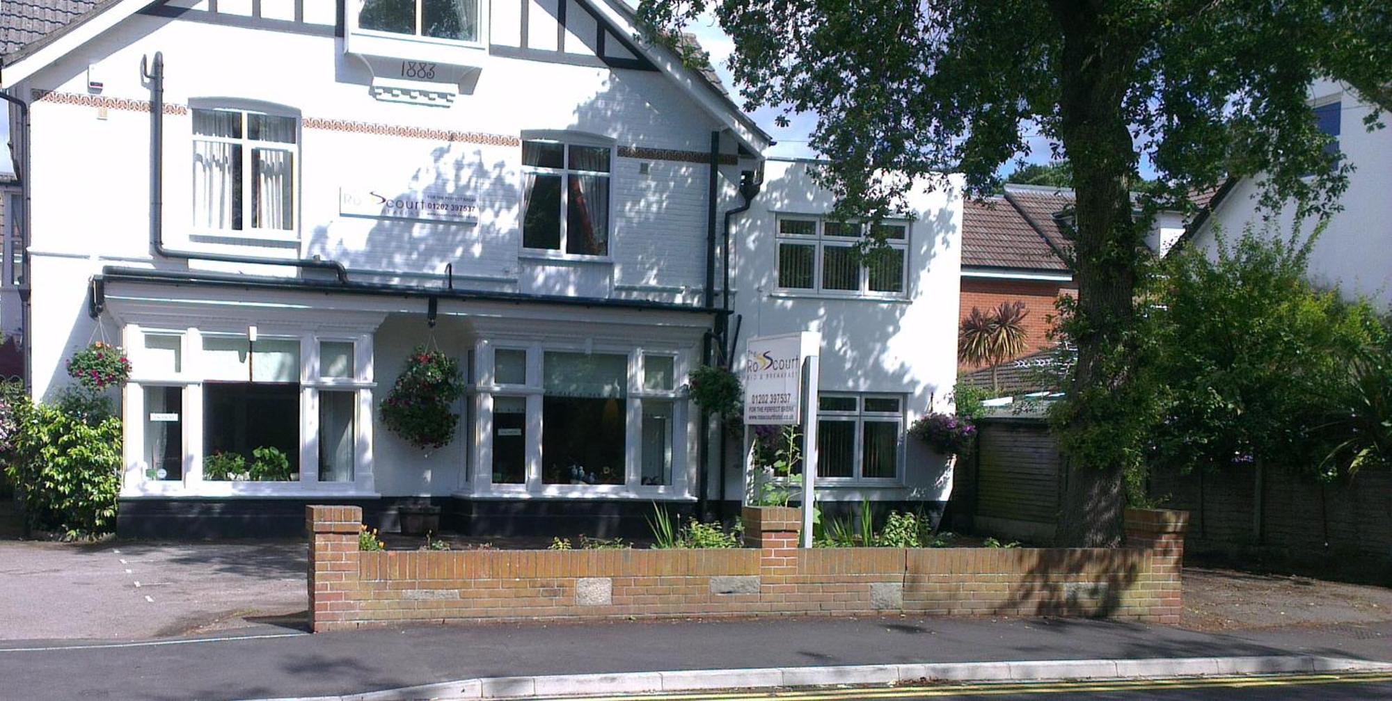 Relax At Rosscourt Guest House-Free On Site Parking (Adults Only) Борнмут Экстерьер фото