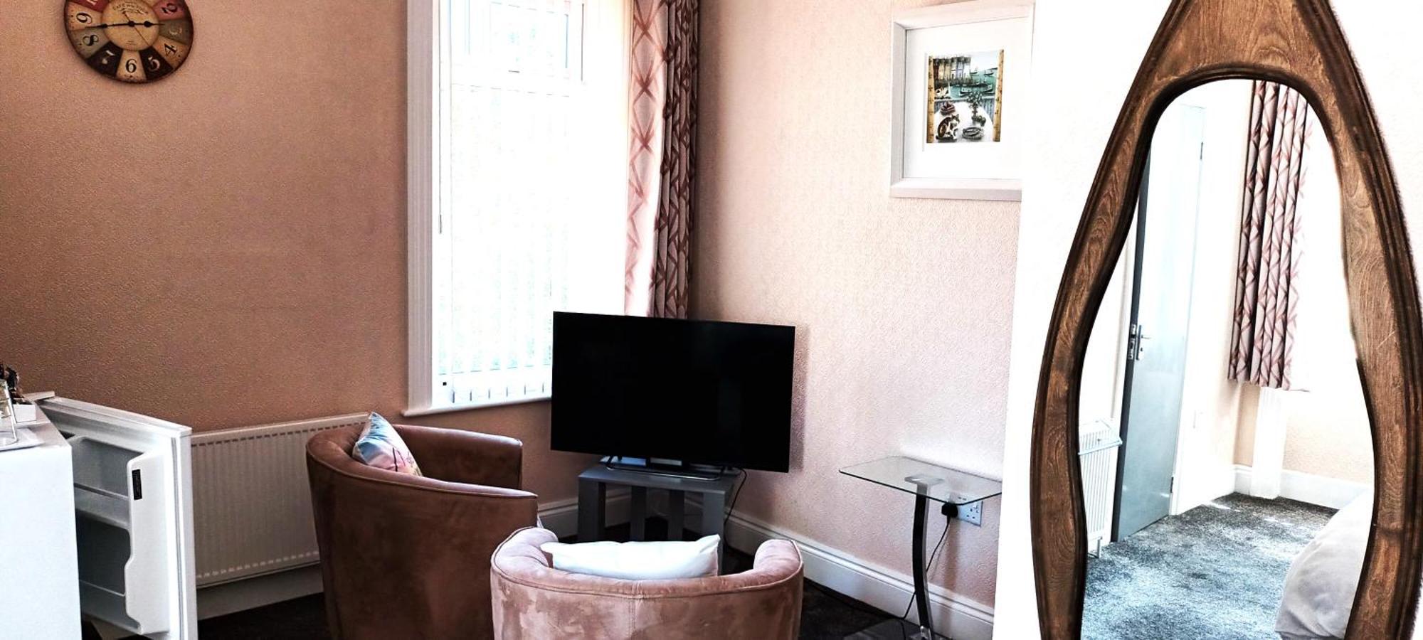 Relax At Rosscourt Guest House-Free On Site Parking (Adults Only) Борнмут Экстерьер фото